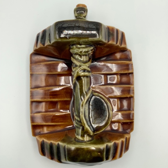 Vintage McCoy Wishing Well Cookie Jar - Picture 6 of 10